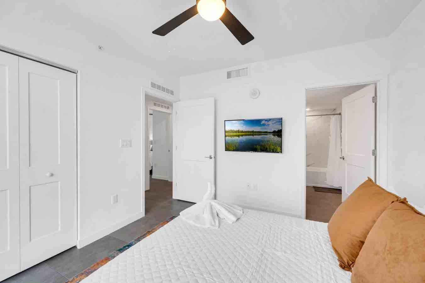 Amazing 3 Bed Unit In Dwntwn With Free Parking Apartamento *