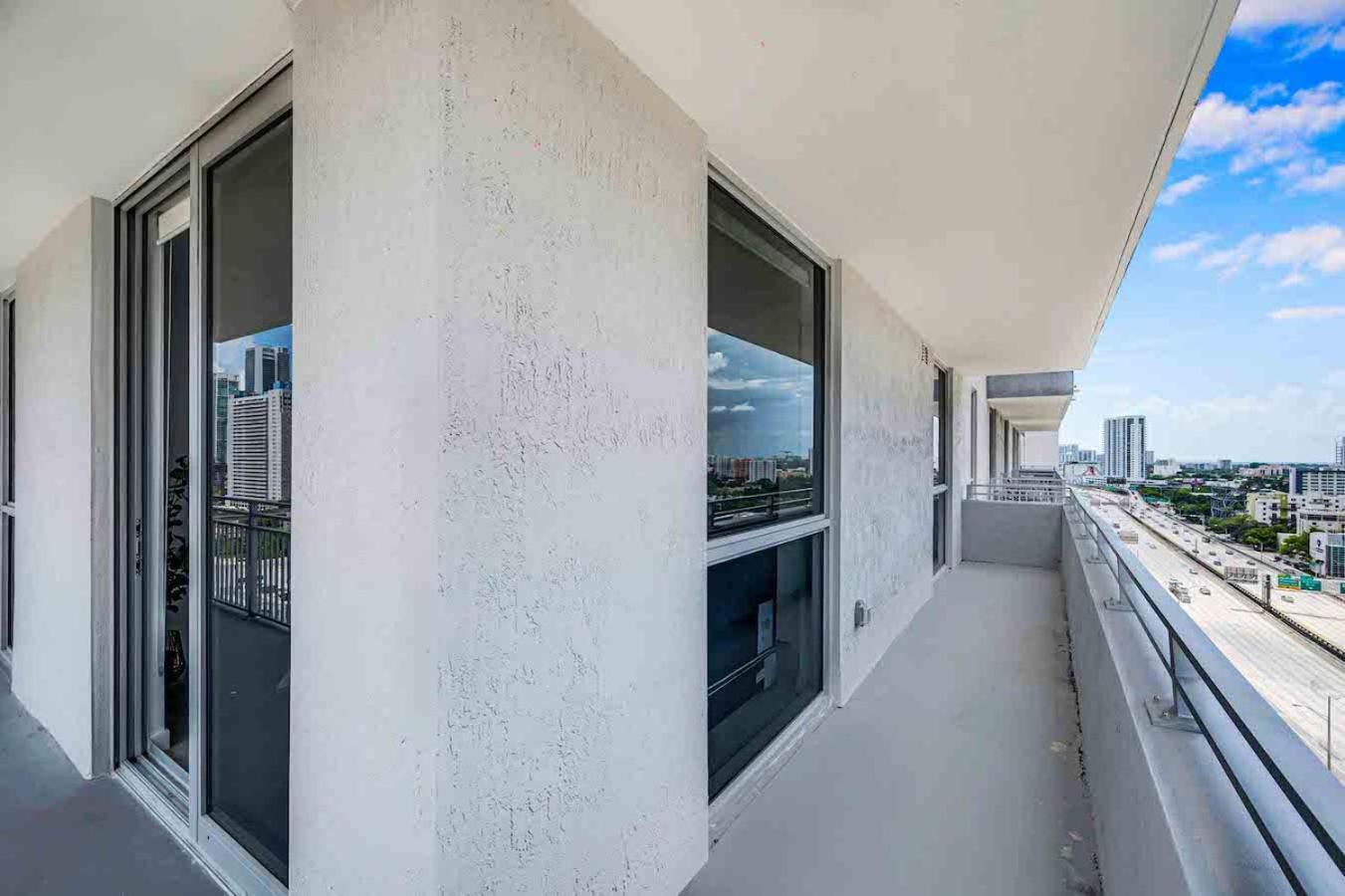Apartamento Amazing 3 Bed Unit In Dwntwn With Free Parking *